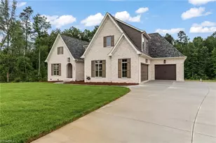 1007 Old Hickory Dr, Summerfield, NC 27455 - Photo 2