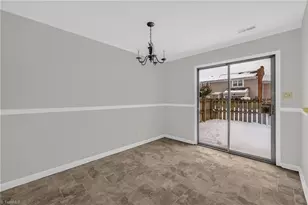 5735 Bramblegate Rd, Greensboro, NC 27409 - Photo 10