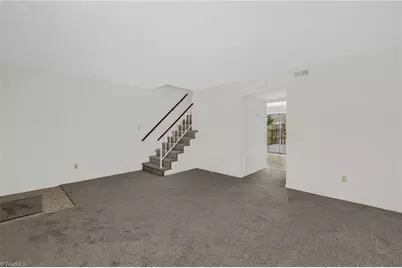 5735 Bramblegate Road #G, Greensboro, NC 27409 - Photo 6