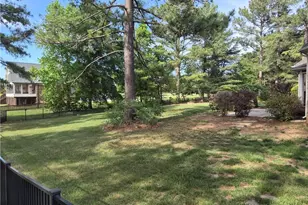 705 Gadwall Dr, Greensboro, NC 27455 - Photo 32
