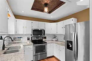 1916 Chateau Ridge, Winston-Salem, NC 27103 - Photo 10