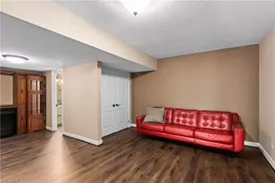 1916 Chateau Ridge, Winston-Salem, NC 27103 - Photo 24