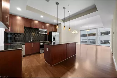 201 N Elm Street #301, Greensboro, NC 27401 - Photo 6