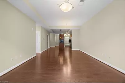 201 N Elm Street #301, Greensboro, NC 27401 - Photo 10