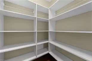 201 N Elm St, Greensboro, NC 27401 - Photo 8