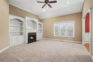 104 Peppertree Dr, Mebane, NC 27302 - Photo 4