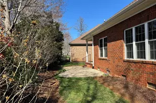 104 Peppertree Dr, Mebane, NC 27302 - Photo 28