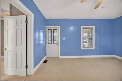 2820 Manchester Street, Winston-Salem, NC 27105 - Photo 6