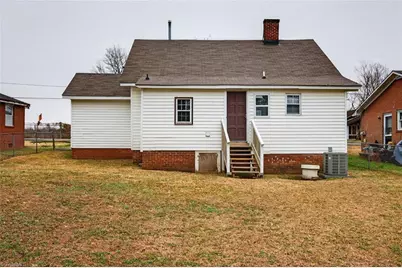 2820 Manchester Street, Winston-Salem, NC 27105 - Photo 26