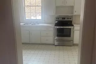 402 W Main St, Wilkesboro, NC 28697 - Photo 14