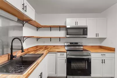 4336 Edith Lane #H, Greensboro, NC 27409 - Photo 12