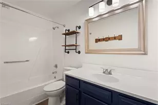 4336 Edith Ln, Greensboro, NC 27409 - Photo 14