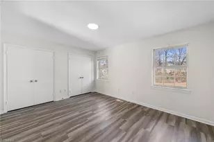 5739 Bramblegate Rd, Greensboro, NC 27409 - Photo 22