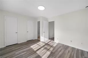 5739 Bramblegate Rd, Greensboro, NC 27409 - Photo 24