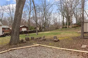 2801 Wynnewood Dr, Greensboro, NC 27408 - Photo 6