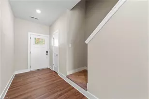 4951 Cannon Crossing Wy, Greensboro, NC 27410 - Photo 8