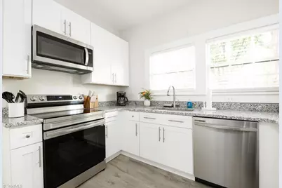 208 Leftwich Street #Cottage, Greensboro, NC 27401 - Photo 12