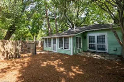 208 Leftwich Street #Cottage, Greensboro, NC 27401 - Photo 4