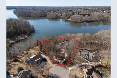 4001 Tesa Court, High Point, NC 27265 - Photo 2