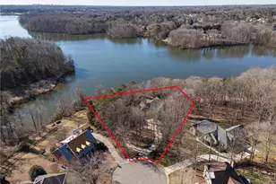 4001 Tesa Ct, High Point, NC 27265 - Photo 2