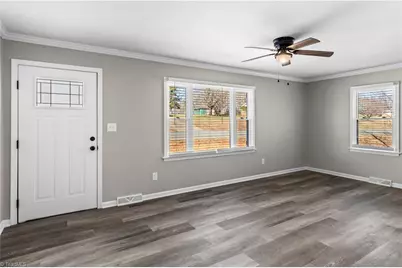 4075 E Nc Highway 268, Pilot Mountain, NC 27041 - Photo 6