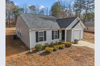 169 Delia Run, Madison, NC 27025 - Photo 2