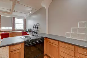 101 N Chestnut St, Winston-Salem, NC 27101 - Photo 12