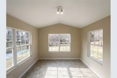 2518 Macleod Street, Burlington, NC 27217 - Photo 10