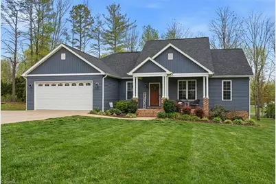 1196 Cape Hickory Road, Hickory, NC 28601 - Photo 2