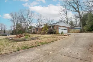 825 Whispering Wind Rd, Burlington, NC 27217 - Photo 42