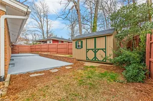 2411 Wooding Pl, Greensboro, NC 27407 - Photo 24