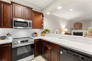 637 Sonoma Ln, High Point, NC 27265 - Photo 12