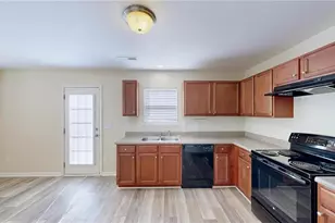 467 Ridgebrooke Dr, High Point, NC 27265 - Photo 10