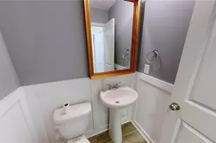 467 Ridgebrooke Dr, High Point, NC 27265 - Photo 8