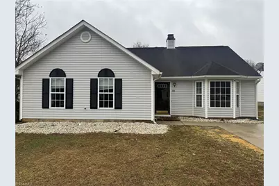 105 Lasalle Way, Greensboro, NC 27406 - Photo 2