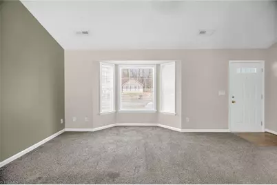 105 Lasalle Way, Greensboro, NC 27406 - Photo 6