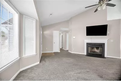 105 Lasalle Way, Greensboro, NC 27406 - Photo 4