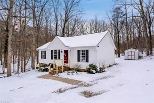 5507 Whispering Pines Dr, Summerfield, NC 27358 - Photo 2