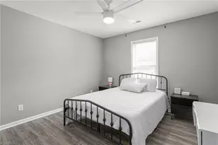 719 Arden St, Burlington, NC 27215 - Photo 14