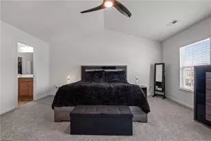 1154 Kerr St, Burlington, NC 27215 - Photo 16