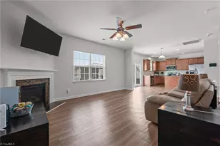 1154 Kerr St, Burlington, NC 27215 - Photo 12