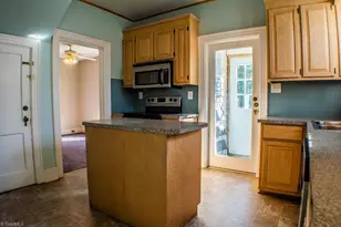 617 Gales Ave, Winston-Salem, NC 27103 - Photo 6