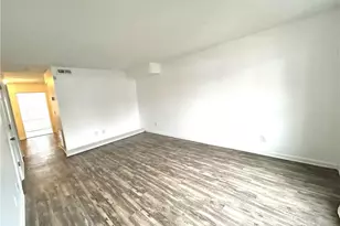 1019 Cedar Pl Ct, Winston-Salem, NC 27107 - Photo 2