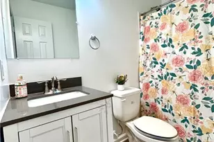 1019 Cedar Pl Ct, Winston-Salem, NC 27107 - Photo 10