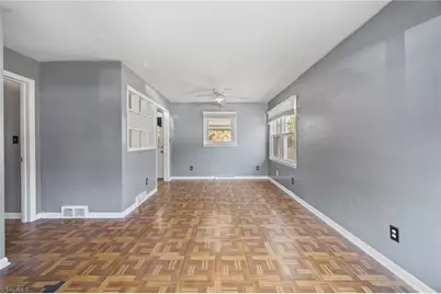 613 Woodridge Lane, High Point, NC 27262 - Photo 4