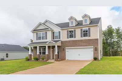 602 Bryson Boulevard, Lexington, NC 27295 - Photo 2