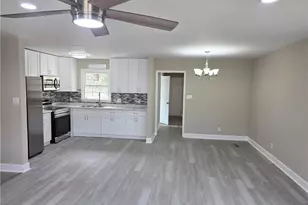 3868 Hartford St, Winston-Salem, NC 27106 - Photo 8