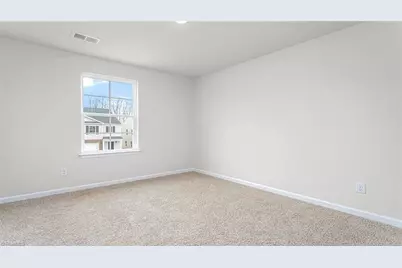 1549 Hamilton Hills Drive, Greensboro, NC 27406 - Photo 16