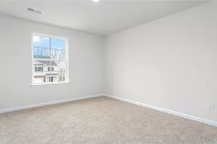 1549 Hamilton Hills Dr, Greensboro, NC 27406 - Photo 16