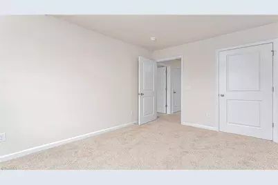 1549 Hamilton Hills Drive, Greensboro, NC 27406 - Photo 14
